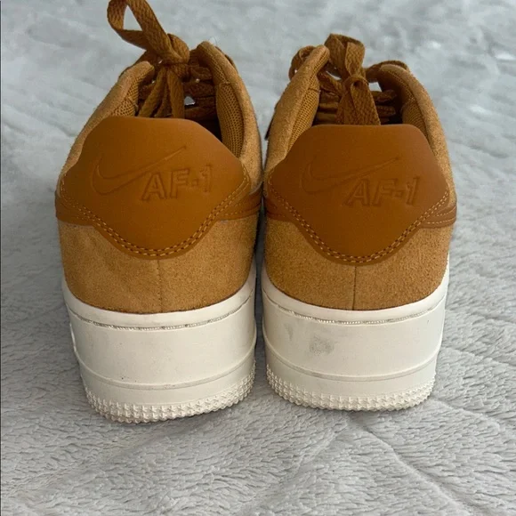 Nike Air Force 1 Low Sage, Women’s Size 8 - Picture 5 of 11